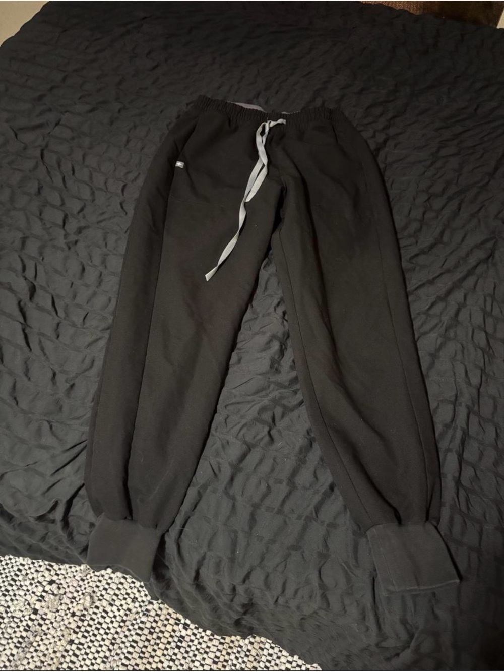 Women’s Figs scrub pants